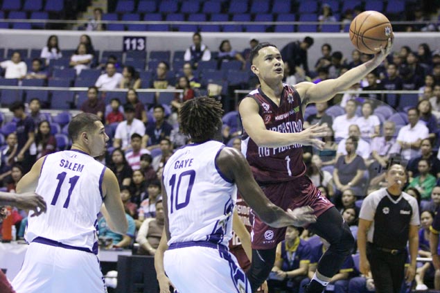 UP Fighting Maroons rout NU Bulldogs to keep semifinal hopes alive