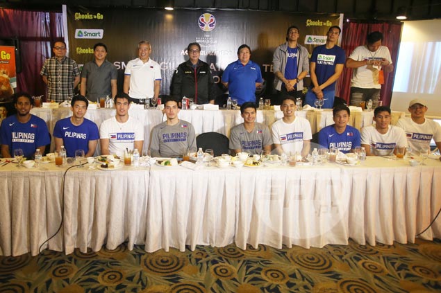 Chot Reyes says Gilas ready to play all-Filipino in wake of repeated delays in Blatche arrival