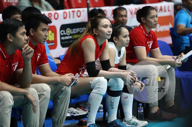 Rachel Anne Daquis urges HD Spikers to maintain focus as Jovelyn Gonzaga recovers