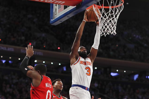 Tim Hardaway Jr. scores career-high 38 as Knicks rally to beat Raptors