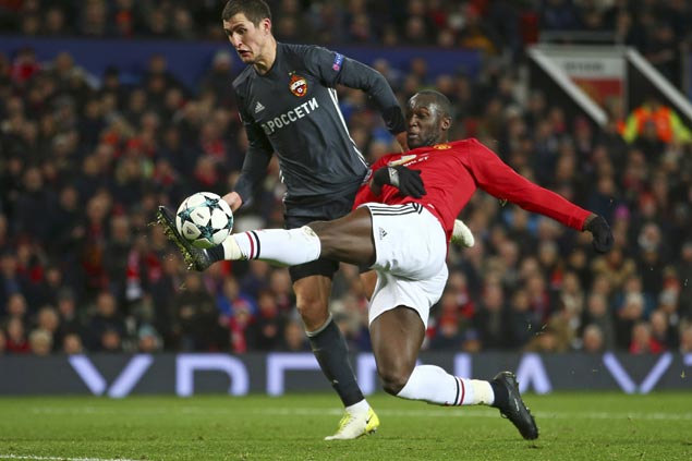 Manchester United makes stunning comeback over CSKA Moscow to top Champions League group