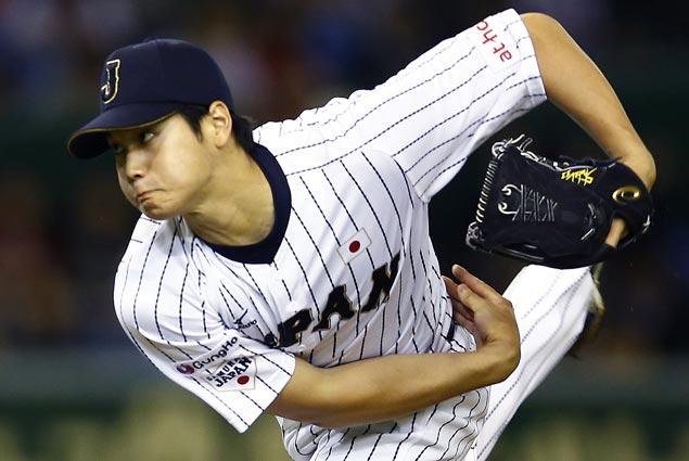 Japanese pitcher-hitter Shohei Ohtani chooses to sign with Angels