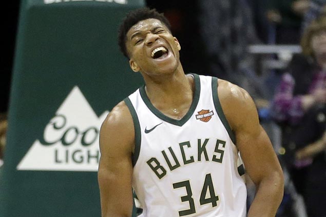 Giannis Antetokounmpo scores 37 points as Bucks beat Jazz to stretch streak to three