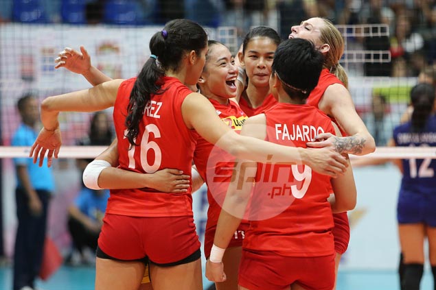 Cha Cruz leads fightback as F2 Logistics drags Petron into winner-take-all Game 3