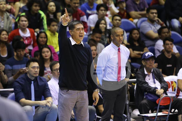 Louie Alas admits lapses in first game back as PBA head coach