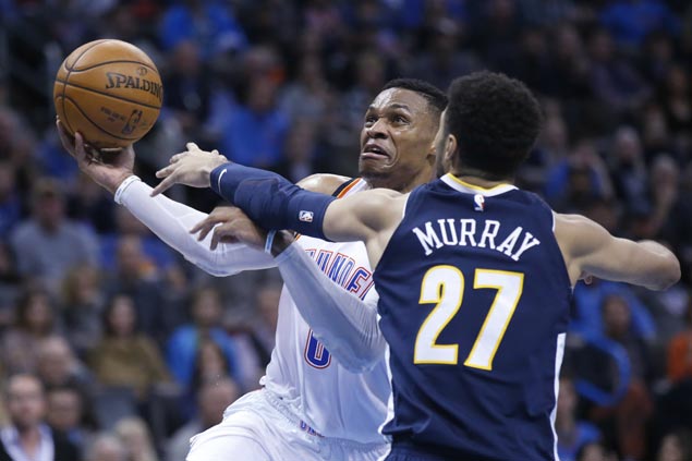 Russell Westbrook hits go ahead free throw, winds up with season-high 38 as Thunder nip Nuggets