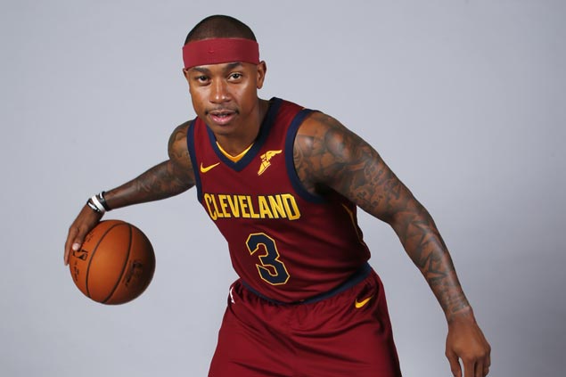 Isaiah Thomas inches closer to return after joining practice, scrimmage with Cavs' G-League team