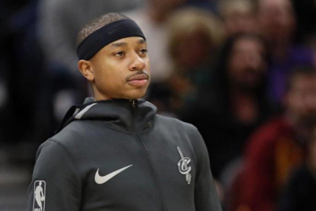 Isaiah Thomas 'a little winded' but all smiles in joining Cavs on court after seven-month layoff