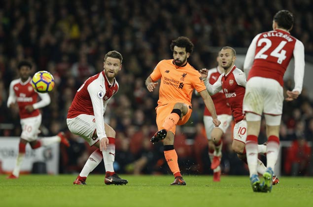 Four goals in six minutes as Arsenal, Liverpool draw in Premier League