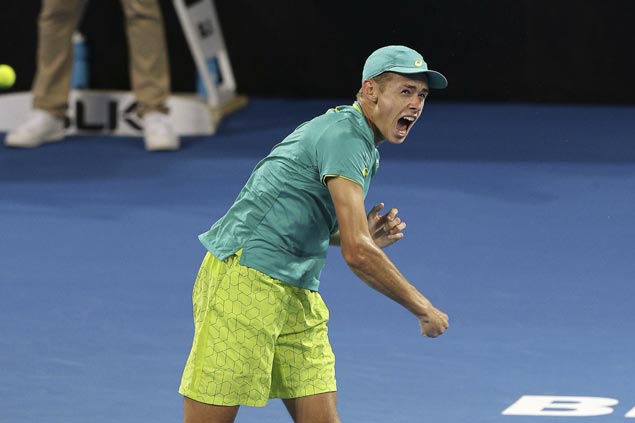 Aussie teen Alex De Minaur upsets former champ Milos Raonic in second round at Brisbane
