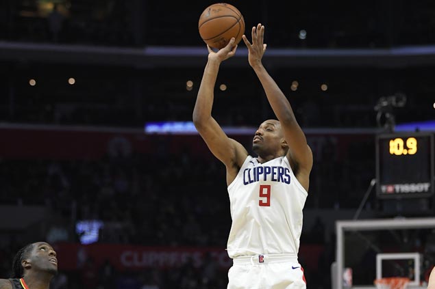 Clippers blow double-digit lead but C.J. Williams late triple preserves victory over skidding Hawks