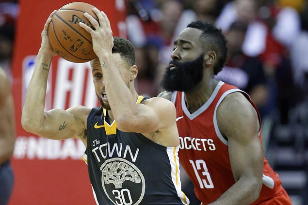 James Harden outplays Steph Curry in endgame as Rockets end Warriors’ road win streak at 14