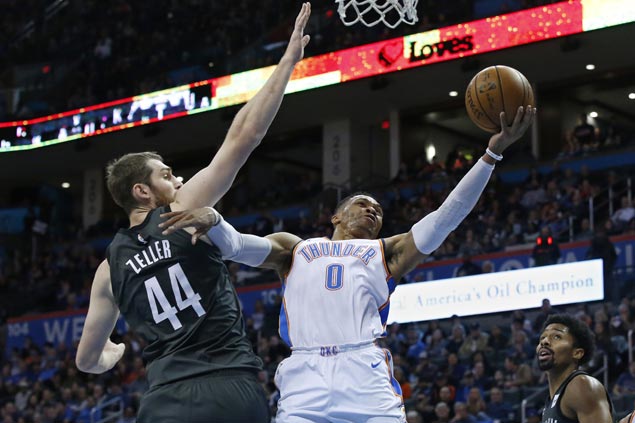 Russell Westbrook layup caps Thunder rally from 15 down to beat Nets
