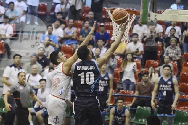Simon Camacho clutch layup stuns Skippers as Akari-Adamson wins D-League debut