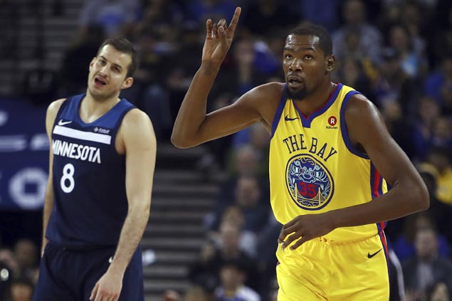 Durant, Curry, Thompson lead Warriors three-point barrage to tame Timberwolves