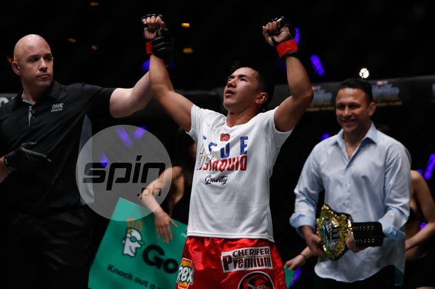 Eustaquio puts on masterclass to beat Kazakh foe for interim ONE flyweight title