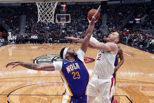 Clippers erase 21-point first-half deficit to beat Boogie-less Pelicans