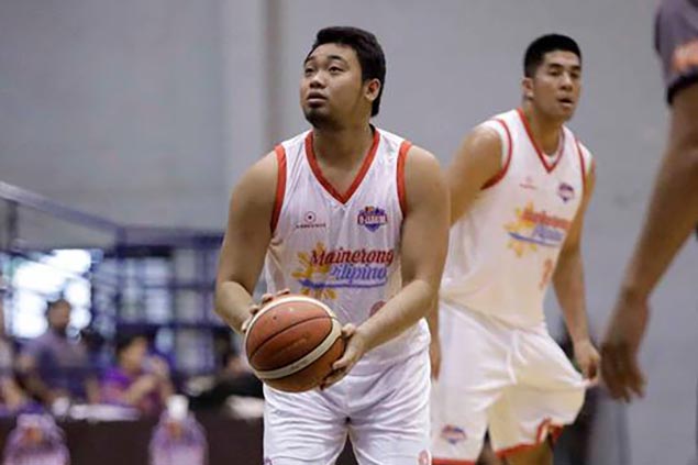 Derrick Pumaren ribs former ward Pasaol on limited minutes in D-League