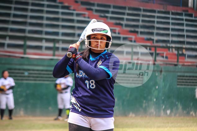 Lady Falcons rip Tigresses in early battle of UAAP softball favorites