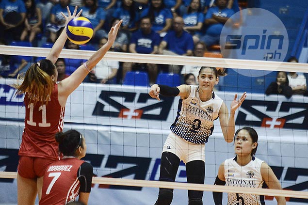 Jaja Santiago earns Player of the Week nod for leading charge of unbeaten Lady Bulldogs