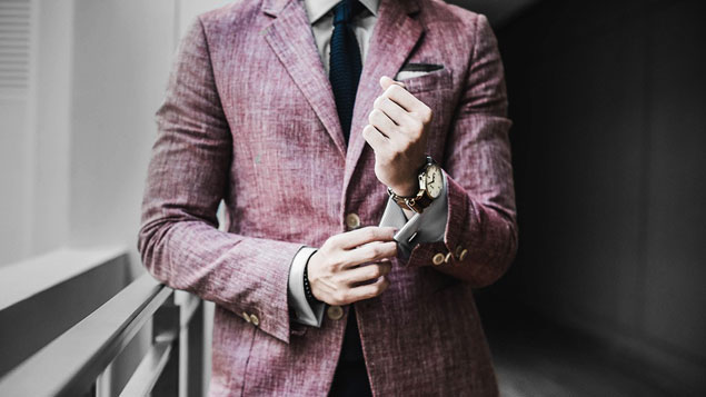Follow these style and grooming rules to be her perfect date on V-Day