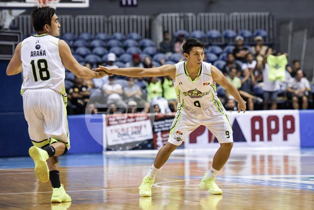 Nico Elorde proud to keep in step with 'Asia's best point guard' Castro