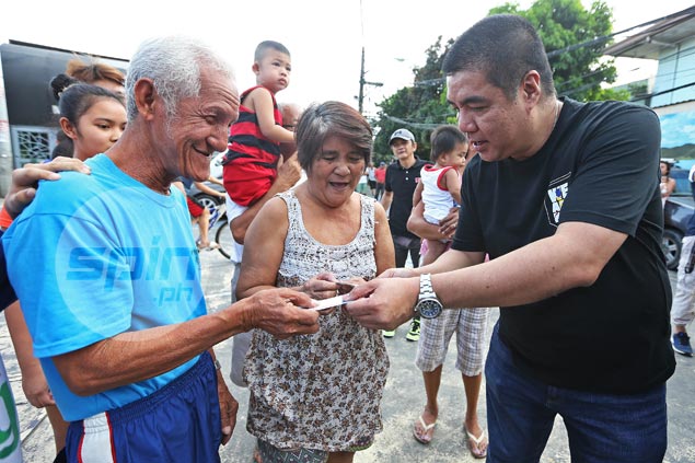 Elderly couple granted fervent wish to watch PBA games on Valentine's Day