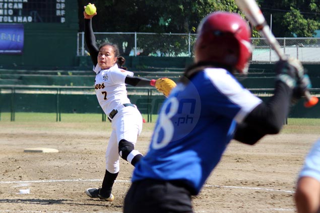 Mary Ann Antolihao pitches no-hitter, misses perfect game as UST beats Ateneo