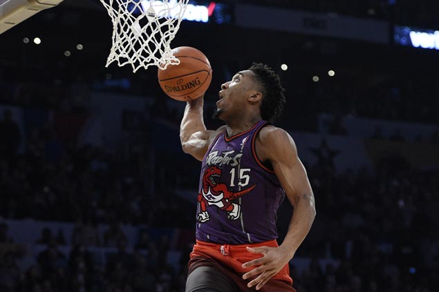 Rookie Donovan Mitchell gives nod to Vince Carter and gets nod for slam dunk title
