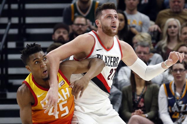 Blazers make it two straight wins and snap Jazz's win streak at 11