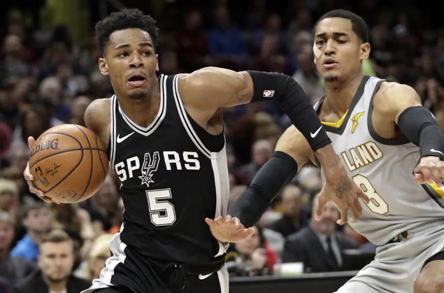 Spurs end four-game slide with victory over new-look Cavaliers