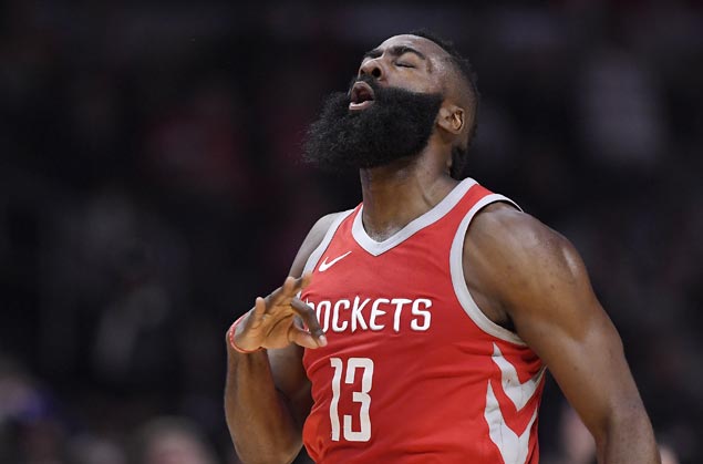 Rockets roll past Clippers to stretch streak to 14 and maintain lead over Warriors