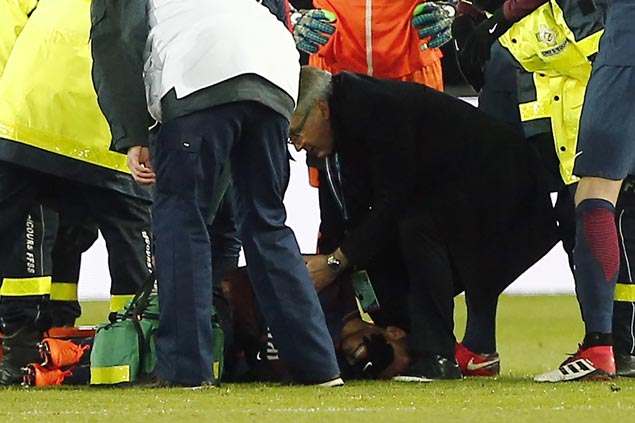 Neymar to undergo foot surgery after all