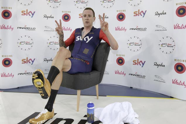 Sir Bradley Wiggins vehemently denies doping accusations: ‘Someone trying to smear me’