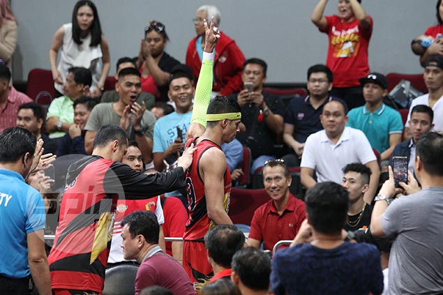 Arwind Santos admits wrongdoing in scuffle with Jericho Cruz: 'Inaamin ko may kasalanan ako'