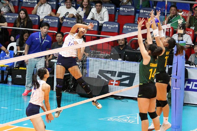 Ateneo bounces back with straight-sets victory, ends FEU Lady Tams' win run at four