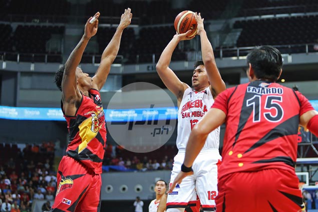 Caperal plays fireman's role as Ginebra holds off SMB to trim series deficit to 1-2