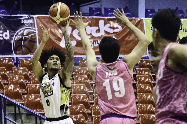 Gamboa-St Clare scores big win over CEU Scorpions as Rod Ebondo suffers back injury