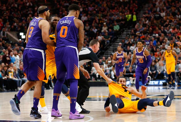 Tempers boil over as Utah Jazz deals frustrated Suns another lopsided loss