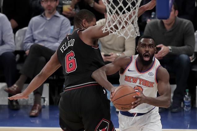 Tim Hardaway, Michael Beasley show way as Knicks rip severely depleted Bulls