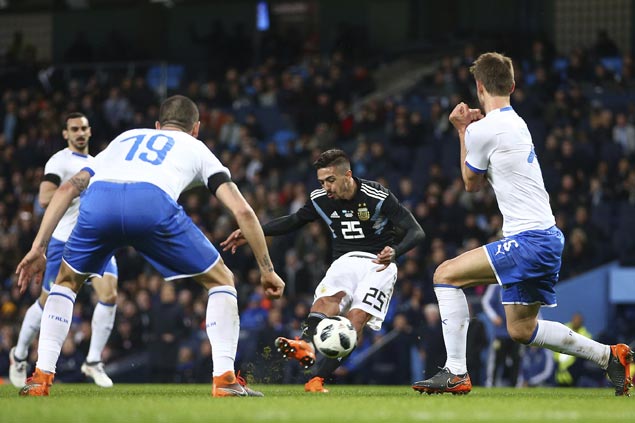 Banega, Lanzinitake charge as Messi-less Argentina beats Italy in pre-World Cup friendly