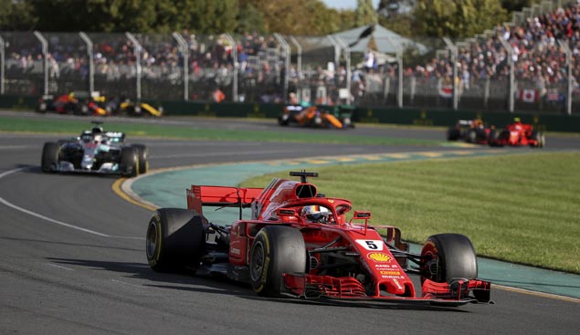 Sebastian Vettel holds off Lewis Hamilton to win Aussie GP in dramatic start to new F1 season