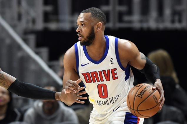 Zeke Upshaw passes away days after collapsing during G League game