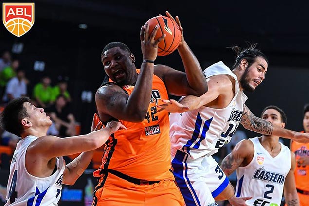 Rain or Shine goes for extra size with former ABL Best Import Reggie Johnson