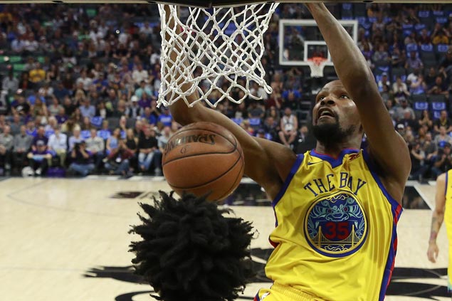 KD shows way as Warriors overpower Kings but Patrick McCaw gets injured in scary fall