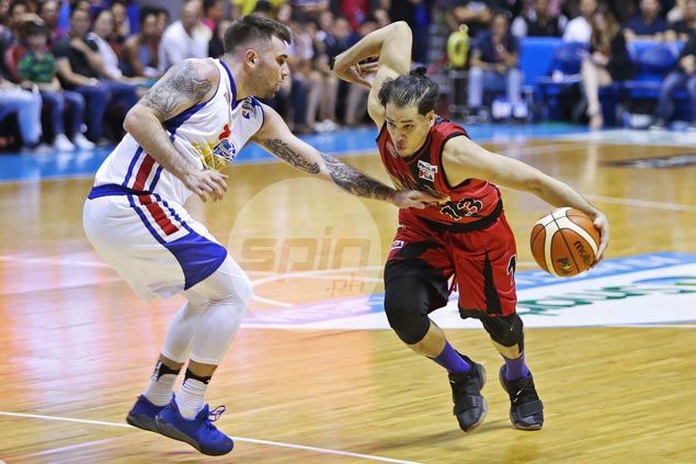 No resurrection for Magnolia on Easter as SMB goes on late salvo to take 2-1 lead