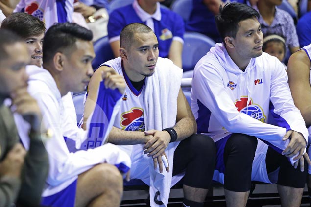 Paul Lee shrugs off injured finger, vows to be ready to play in 'make-or-break' Game 4