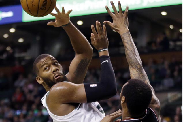 Greg Monroe steps up for injury-riddled Celtics, posts triple-double in victory over Bulls