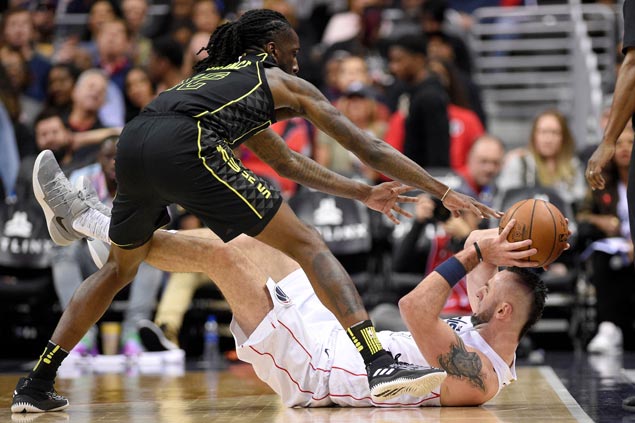 Hawks score big win as Wizards suffer fourth straight loss and slip to eighth in East