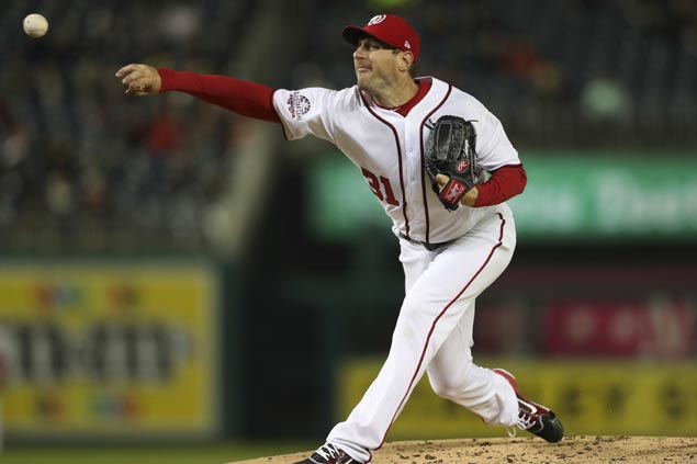 Max Scherzer steals base to highlight fifth MLB shutout win as Nats down Braves
